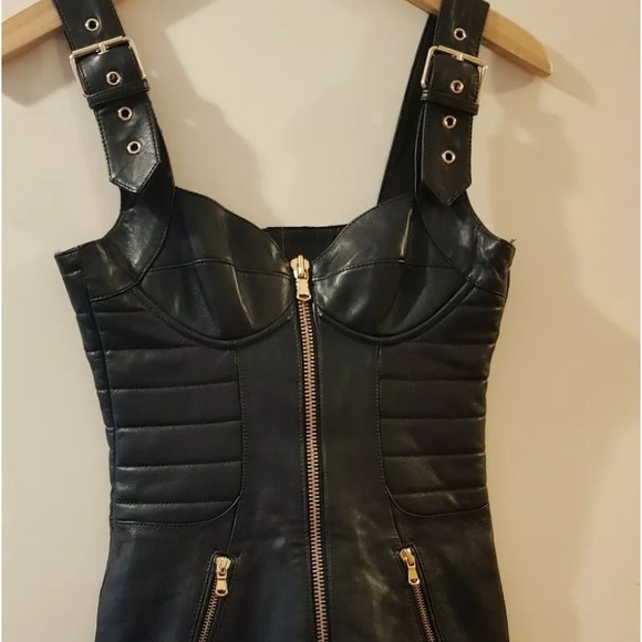 Moschino x HM leather dress - Picture 2 of 7